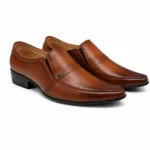 Men’s two-tone tan formal slip-on shoes – Model 6002 front three-quarter view
